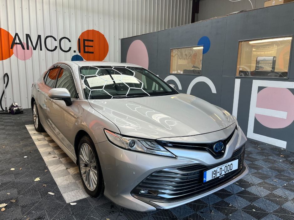 Image for 2019 Toyota Camry 2019 TOYOTA CAMRY G 2.5 AUTOMATIC / CRUISE CONTROL / PARKING CAMERA / ELECTRIC MEMORY & HEATED SEATS AND MORE
