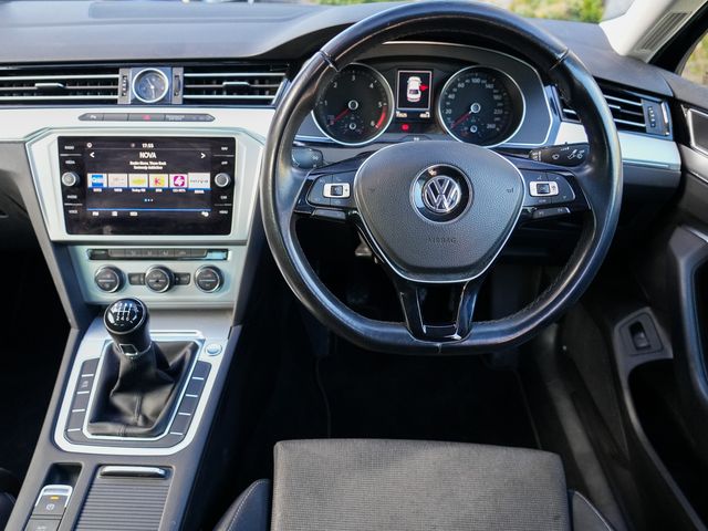 Image for 2019 Volkswagen Passat 2.0 Diesel Manual 6 Speed *Low Miles*
