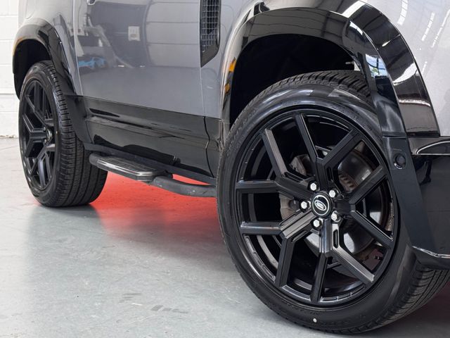 Image for 2024 Land Rover Defender HARD TOP 90 #43