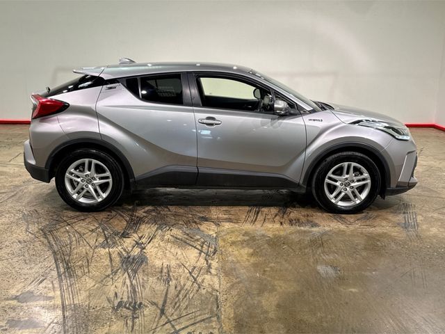 Image for 2020 Toyota C-HR 1.8 HYBRID AUTOMATIC SUV - FACELIFT MODEL - CRUISE CONTROL - TOYOTA SAFETY SENSE - 360 CAMERA/PARKING RADAR