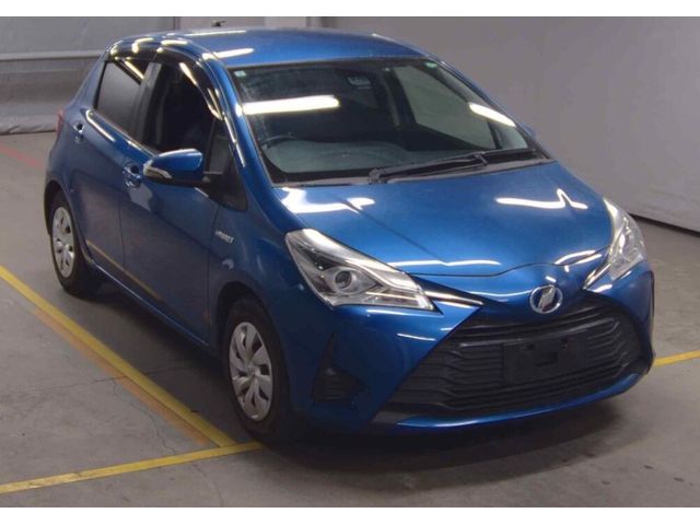 Image for 2017 Toyota Yaris Vitz 