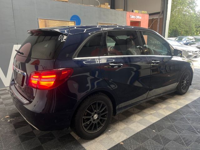 Image for 2018 Mercedes-Benz B Class MERCEDES B CLASS B180 AUTOMATIC / LEATHER HEATED SEATS / PARKING CAMERA/ PANORAMIC ROOF AND MORE