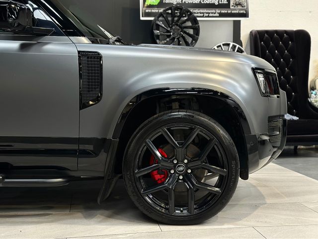 Image for 2022 Land Rover Defender D90 URBAN COMMERCIAL 