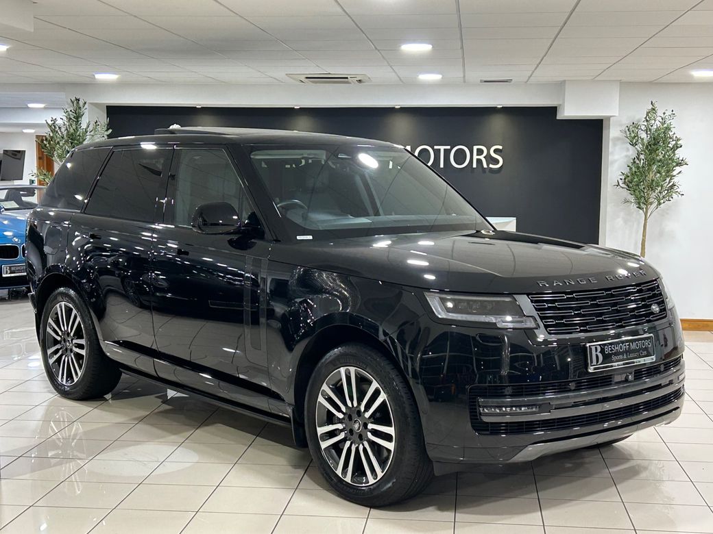 Image for 2023 Land Rover Range Rover P440e SE=PAN ROOF//ELECTRIC SIDE STEPS//SHADOW PACK=FULL LAND ROVER SERVICE HISTORY=TAILORED FINANCE PACKAGES AVAILABLE=TRADE IN'S WELCOME
