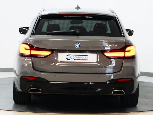 Image for 2022 BMW 5 Series *59* 530E M SPORT