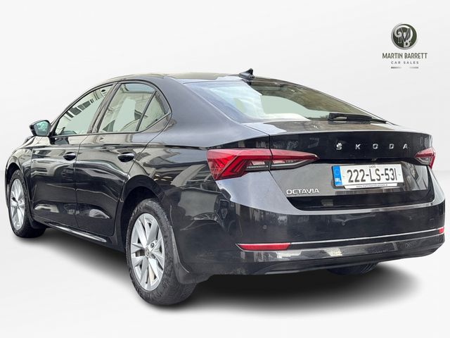 Image for 2022 Skoda Octavia AMBITION 2.0 TDI 115HP 5DR