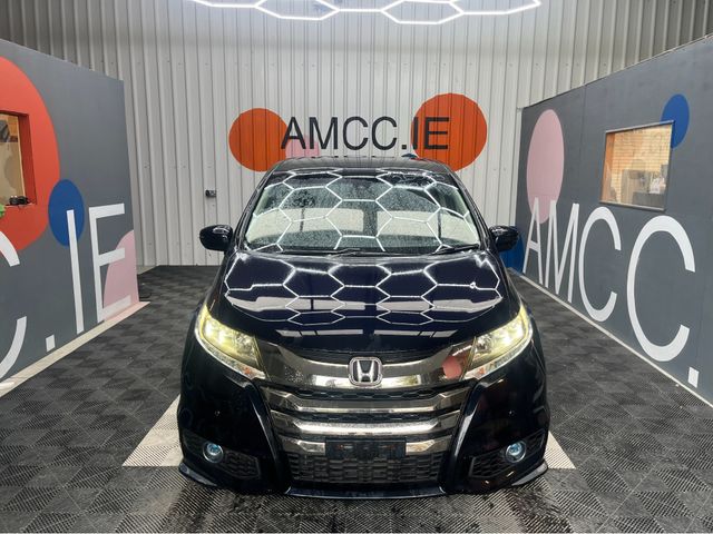 Image for 2017 Honda Odyssey 2017 HONDA ODYSSEY 7 SEATER ABSOLUTE 2.0L HYBRID / 98K KMS / ADAPTIVE CRUISE CONTROL, ELECTRIC DOORS, REVERSE CAMERA & MORE