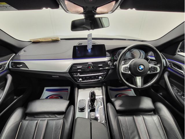 Image for 2018 BMW 5 Series M-Sport Estate Automatic