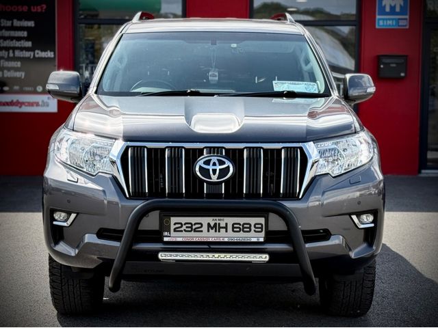 Image for 2023 Toyota Landcruiser LWB Comm AUTOMATIC / // VAT INVOICE // SAME DAY FINANCE 