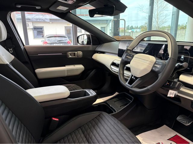 Image for 2025 Kia EV4 FASTBACK gtLine