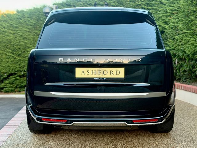 Image for 2025 Land Rover Range Rover 3.0 P460E HSE 460PS 5DR Auto
