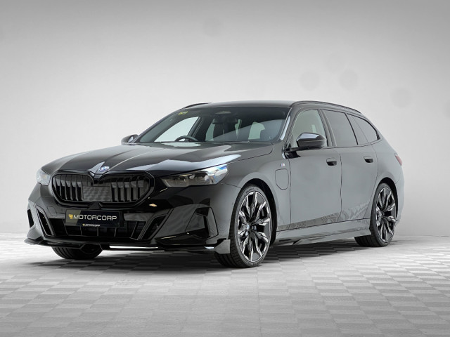 Image for 2025 BMW 5 Series 530E M SPORT