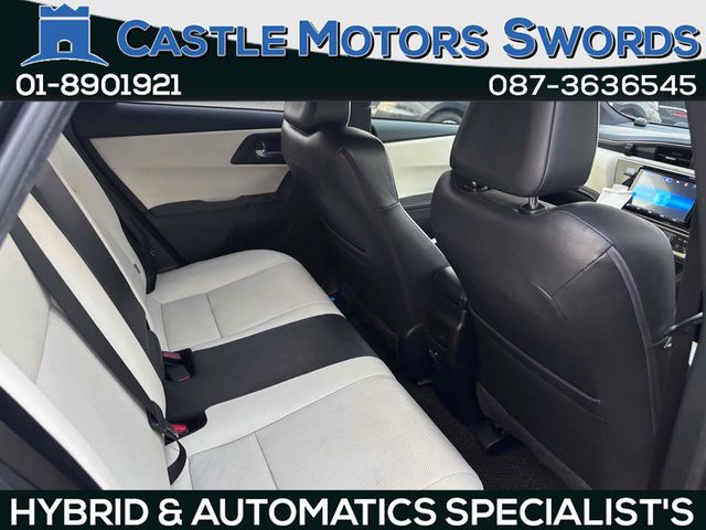 Image for 2016 Toyota Auris 2018 Toyota Auris Hybrid G pack 1.8 petrol 