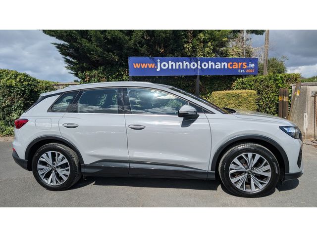Image for 2023 Audi Q4 e-tron SPORT 