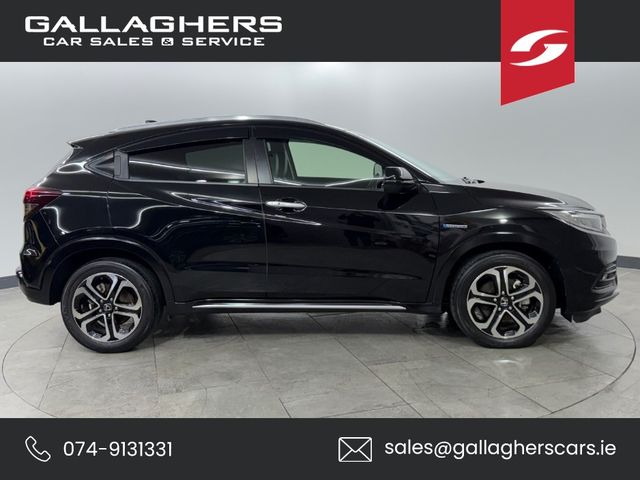Image for 2021 Honda Vezel Z 1.5 PETROL HYBRID AUTOMATIC HALF LEATHER HEATED SEATS REVERSE CAMERA DIAMOND CUT ALLOYS