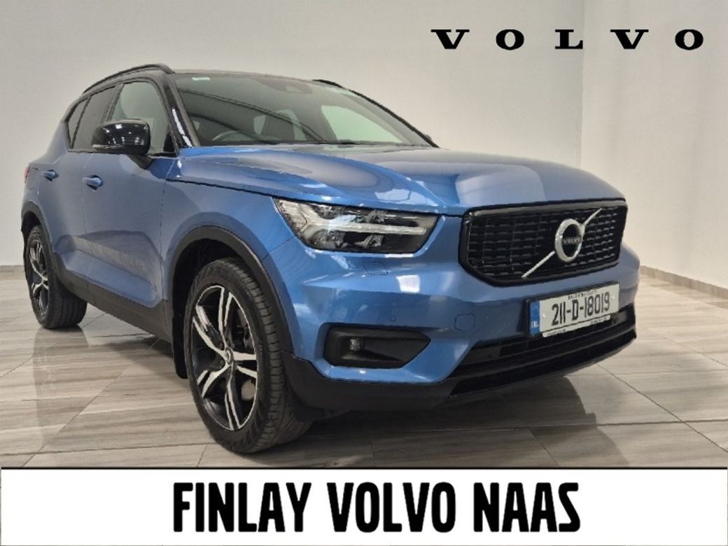 Image for 2021 Volvo XC40 T5 PHEV (262hp) R-Design 