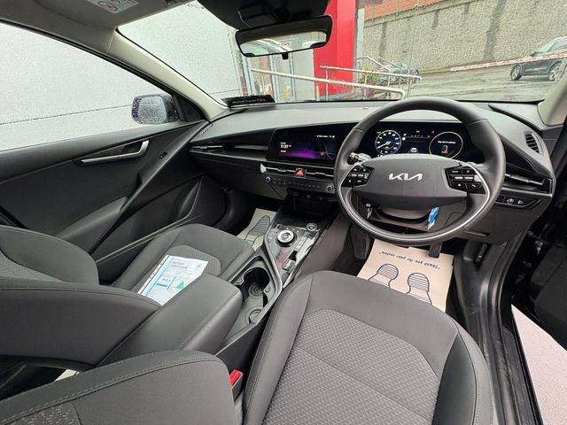 Image for 2025 Kia Niro e-Niro 2 EV, 64kWh Auto (Range 458km) Rear Camera, CarPlay, Cruise, Parking Sensors - First Registered June 2025 - Trade in Price €33, 999