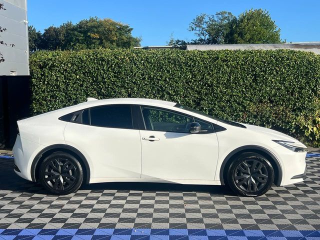 Image for 2023 Toyota Prius 1.8 HYBRID AUTO // SERVICE HISTORY // REVERSE CAMERA // DIGITAL CLUSTER