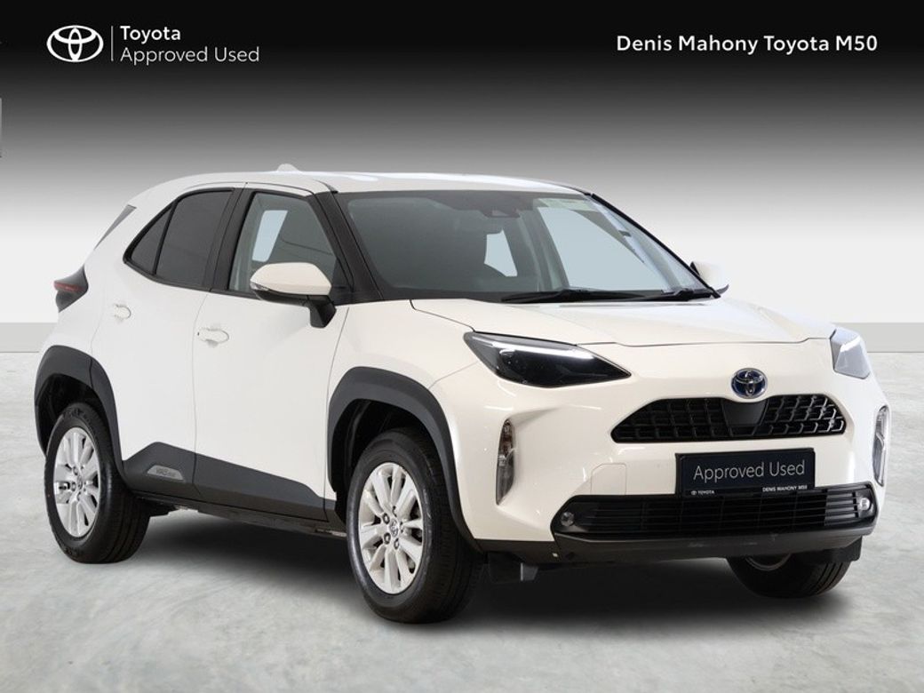 Image for 2022 Toyota Yaris Cross Luna Hybrid
