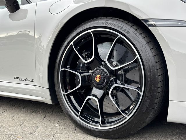 Image for 2024 Porsche 911 TURBO S CABROILET