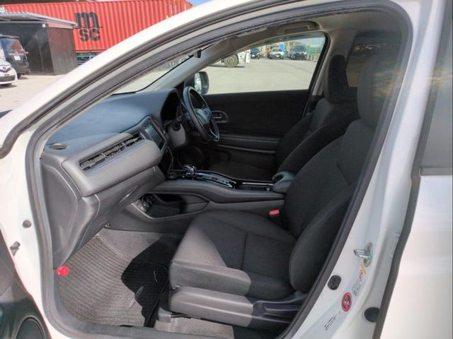 Image for 2014 Honda Vezel Hybrid X