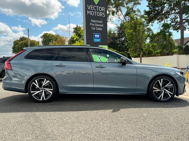 Image for 2021 Volvo V90 T6 R-DESIGN PHEV AWD
