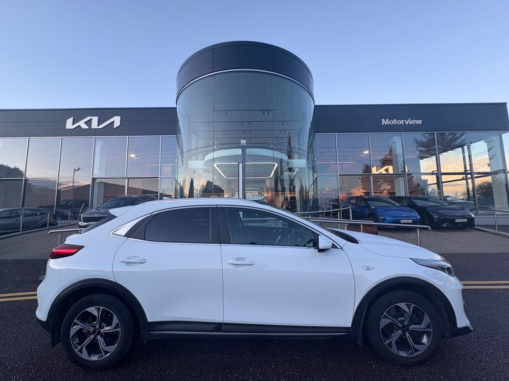 Image for 2020 Kia XCeed sport edition , 1.0P Turbo warranty till 2027, Apple CarPlay, Multi-Function Steering Wheel, Reversing Camera, Alloy Wheels, USB Connection, 