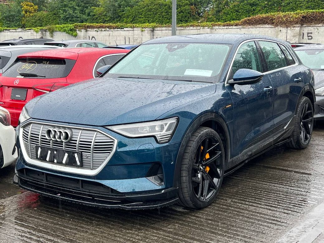 Image for 2021 Audi e-tron 50 QUATTRO RS-PERFORMANCE PACK // GALAXY BLUE PAINT FINISH // AUDI DRIVE SELECT // LEATHER HEATED SEATS // DIGITAL CLUSTER