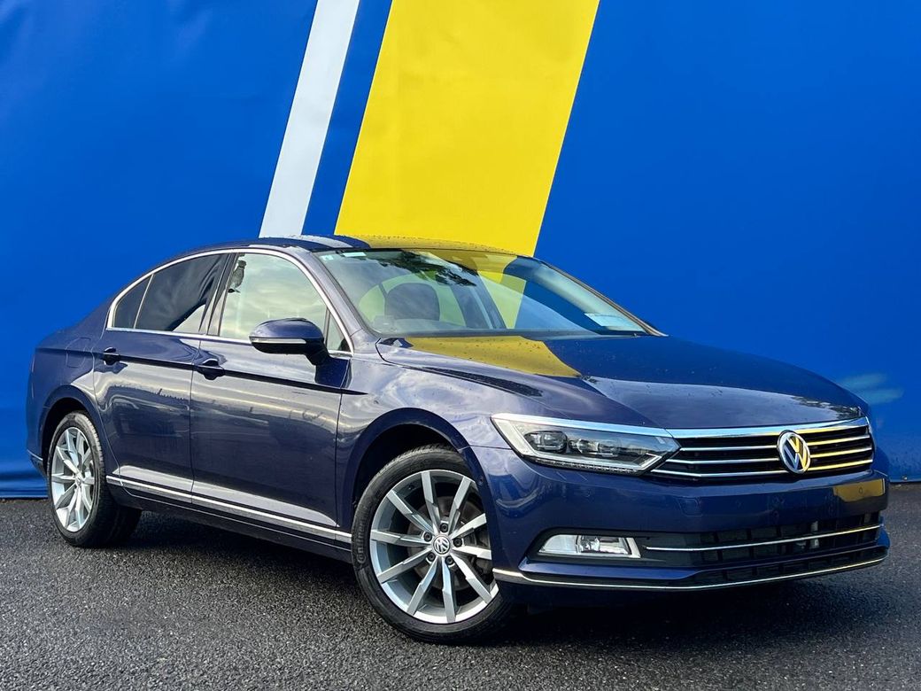 Image for 2019 Volkswagen Passat HIGHLINE 2.0 TDI ** HUGE SPEC ** // COOLED & HEATED SEATS // DRIVER MASSAGE SEAT // APPLE CARPLAY/ANDROID AUTO