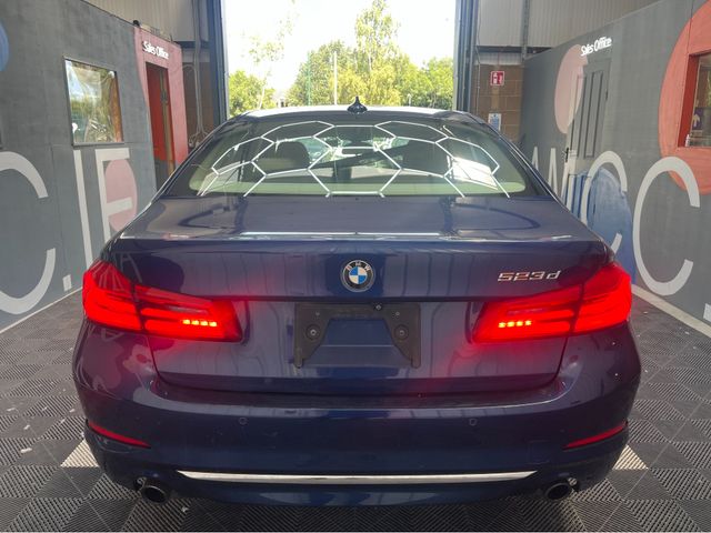 Image for 2017 BMW 5 Series BMW 520D 523D LUXURY / 90k KMs / FRONT & REAR HEATED SEATS , REVERSE CAMERA , ADAPTIVE CRUISE & MORE