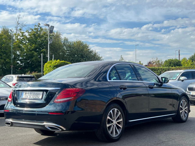 Image for 2016 Mercedes-Benz E Class E220D AVANTGARDE AUTO *NEW MODEL*