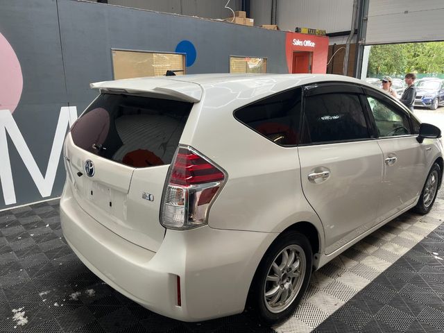 Image for 2016 Toyota Prius 2016 TOYOTA PRIUS ALPHA S 1.8 AUTOMATIC / CRUISE CONTROL / REVERSE CAMERA AND MORE