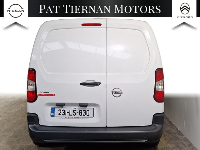 Image for 2023 Opel Combo MWB 1.5 100HP