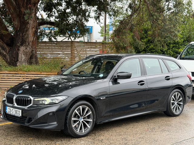 Image for 2023 BMW 3 Series SERVICE HISTORY. REAR CAMERA. 2 KEYS