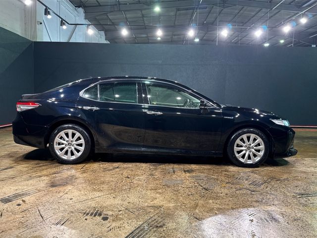 Image for 2020 Toyota Camry G EDITION - FACTORY ALLOYS - CRUISE CONTROL - HYBRID - TOYOTA SAFETY SENSE