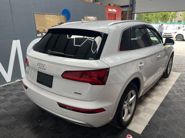 Image for 2021 Audi Q5 2021 AUDI Q5 QUATTRO 2.0 AUTOMATIC / CRUISE CONTROL / REVERSE CAMERA / ELECTRIC MEMORY & HEATED SEATS / PADDLE SHIFTERS AND MORE