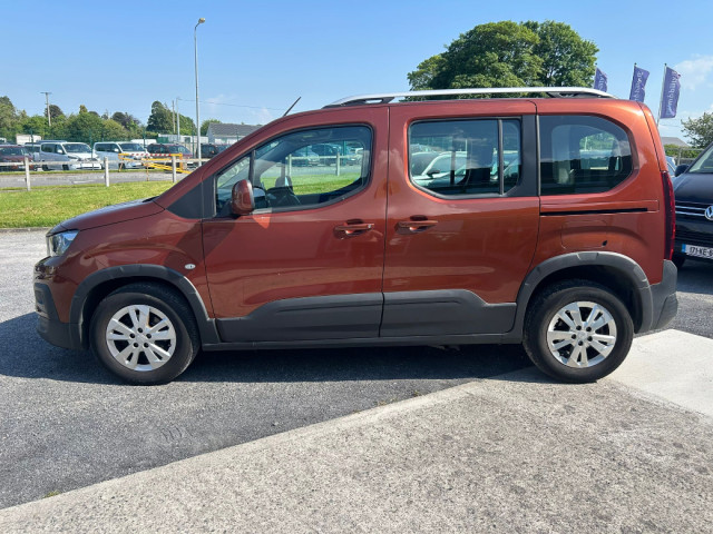 Image for 2021 Peugeot Rifter Wheelchair Accessible 