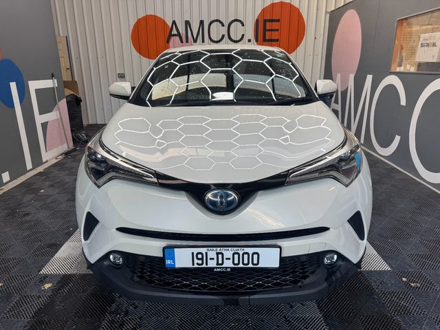 Image for 2019 Toyota C-HR 2019 TOYOTA C-HR S LED PACKAGE HYBRID AUTOMATIC 1.8/ PARKING CAMERA/ PADDLE SHIFTERS AND MORE