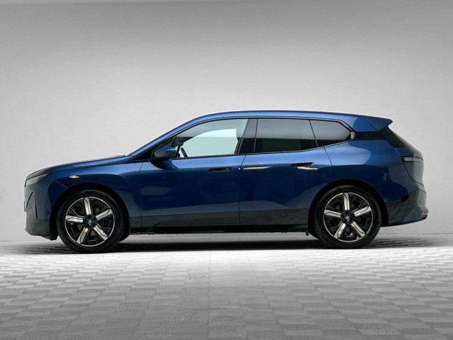 Image for 2022 BMW iX 40 M SPORT PAN ROOF