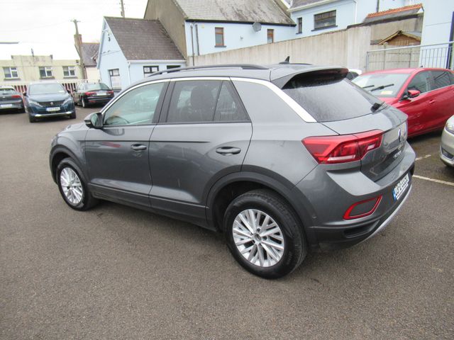 Image for 2023 Volkswagen T-Roc Life 1.0 TSI M6F 110HP 5DR