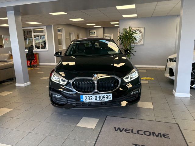 Image for 2023 BMW 1 Series SE AUTO
