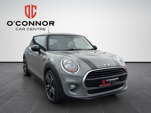 Image for 2017 Mini Hatch Drives like a go-kart… looks like it belongs on a magazine cover.