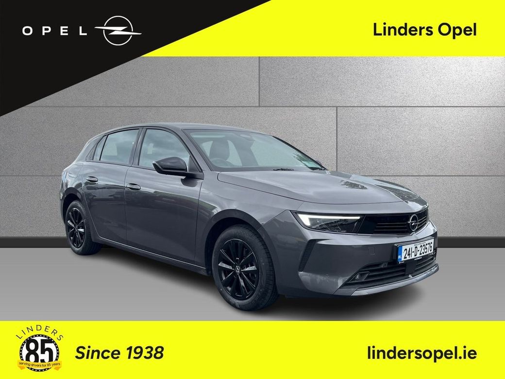 Image for 2024 Opel Astra SC 1.5 Turbo Dsl Auto w/Black Alloys