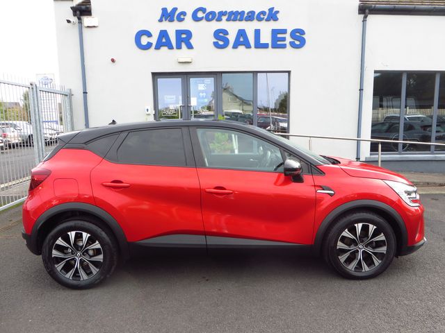 Image for 2022 Renault Captur Limited Naeb TCE 90 5DR