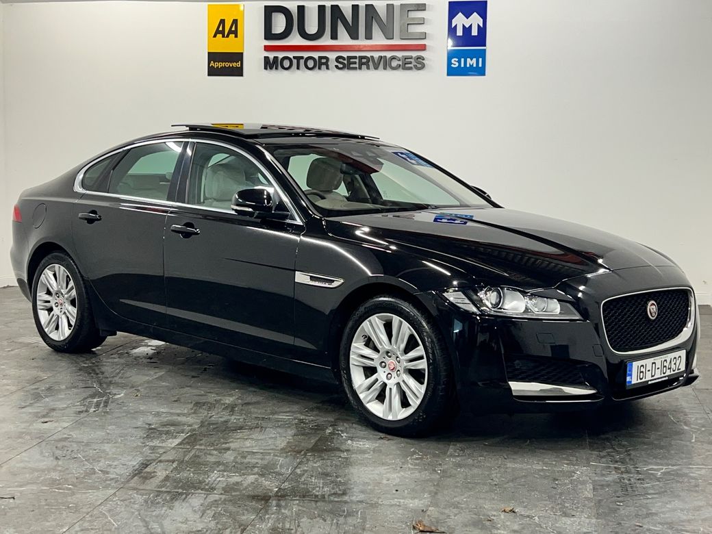 Image for 2016 Jaguar XF PORTFOLIO**3.0D RWD**300BHP**PAN ROOF**UPGRADED WINDSOR LEATHER**BLIS**HEAD UP DISPLAY**HEATED MEMORY SEATS**TWO KEYS**12 MONTH WARRANTY**FINANCE AVAILABLE