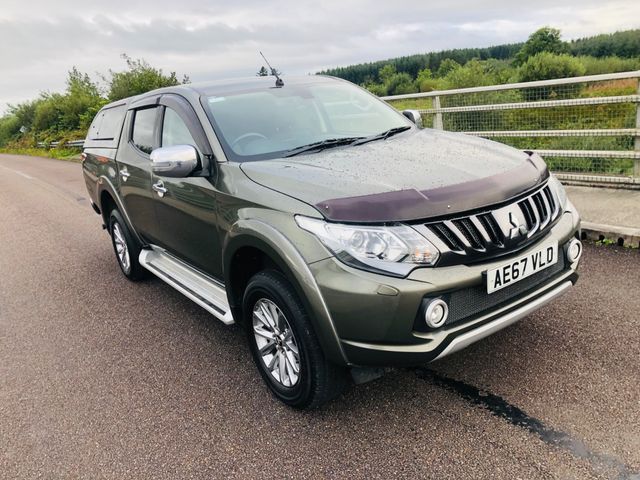 Image for 2017 Mitsubishi L200 DI-D 4WD BARBARIAN DCB