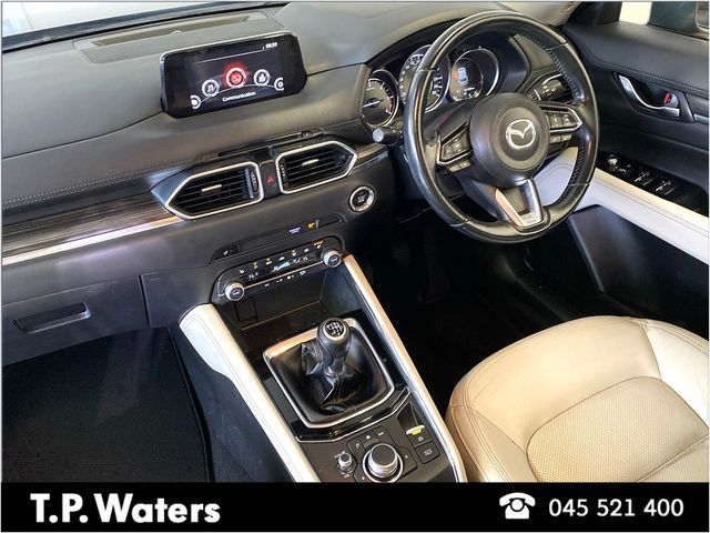 Image for 2019 Mazda CX-5 2.2 PLATINUM - STONE LEATHER INTERIOR - BOSE SOUND SYSTEM -ELECTRIC TAILGATE - ELECTRIC SUNROOF - FULL MAZDA SERVICE HISTORY