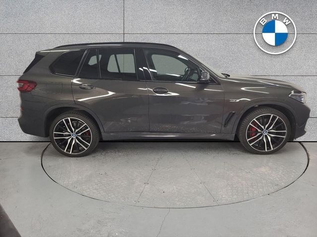 Image for 2022 BMW X5 xDrive45e M Sport