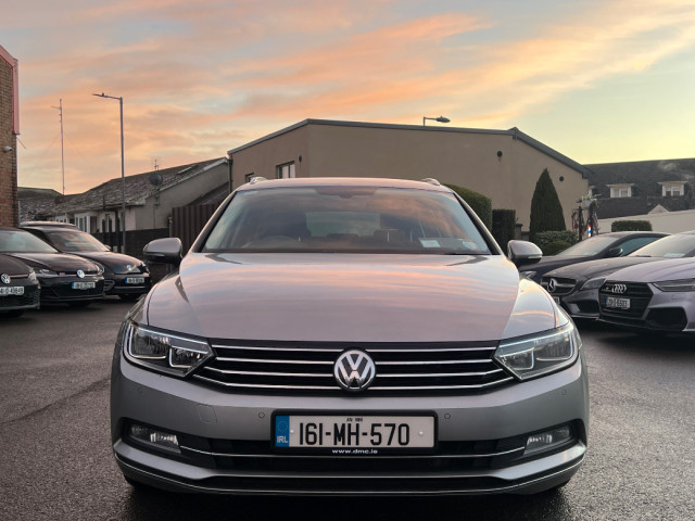 Image for 2016 Volkswagen Passat 2.0 TDI 150HP HIGHLINE ESTATE AUTO *HIGH SPEC*