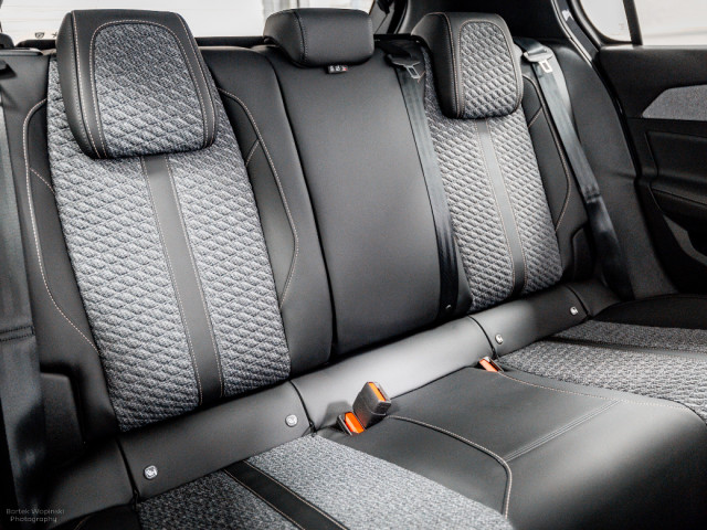 Image for 2026 Peugeot 308 *Face Lift* Allure 1.2 Hybrid 145HP - Includes Protection Pack, Gap , CRI or Peugeot Protect